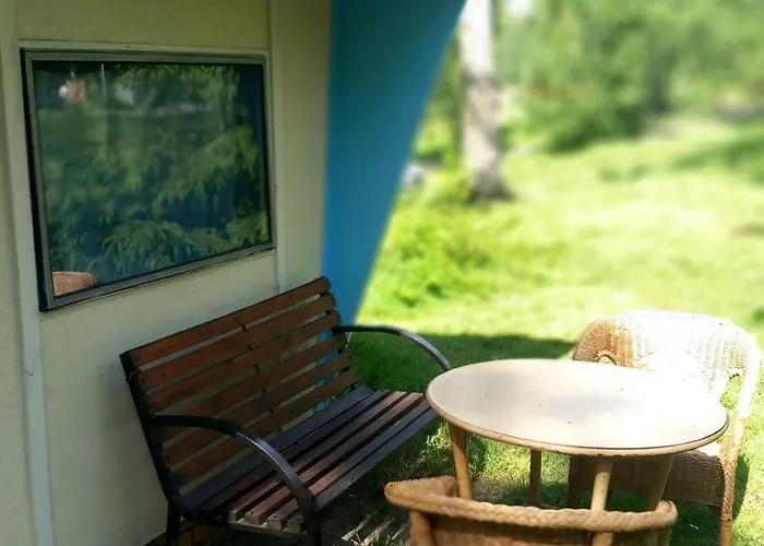 Trabi- Am Naturteich * ماخرن