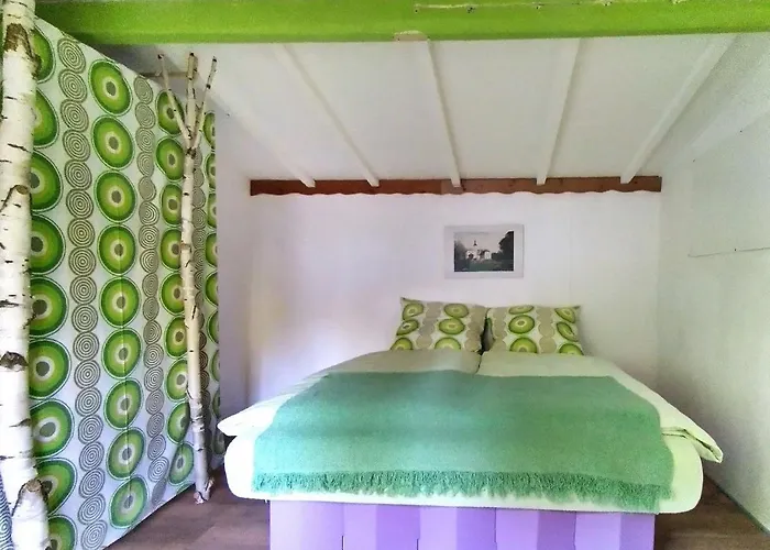 Trabi- Am Naturteich ماخرن