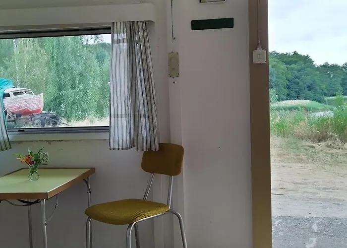 Trabi- Am Naturteich شقة