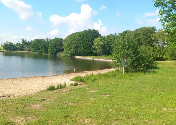 شقة Trabi- Am Naturteich